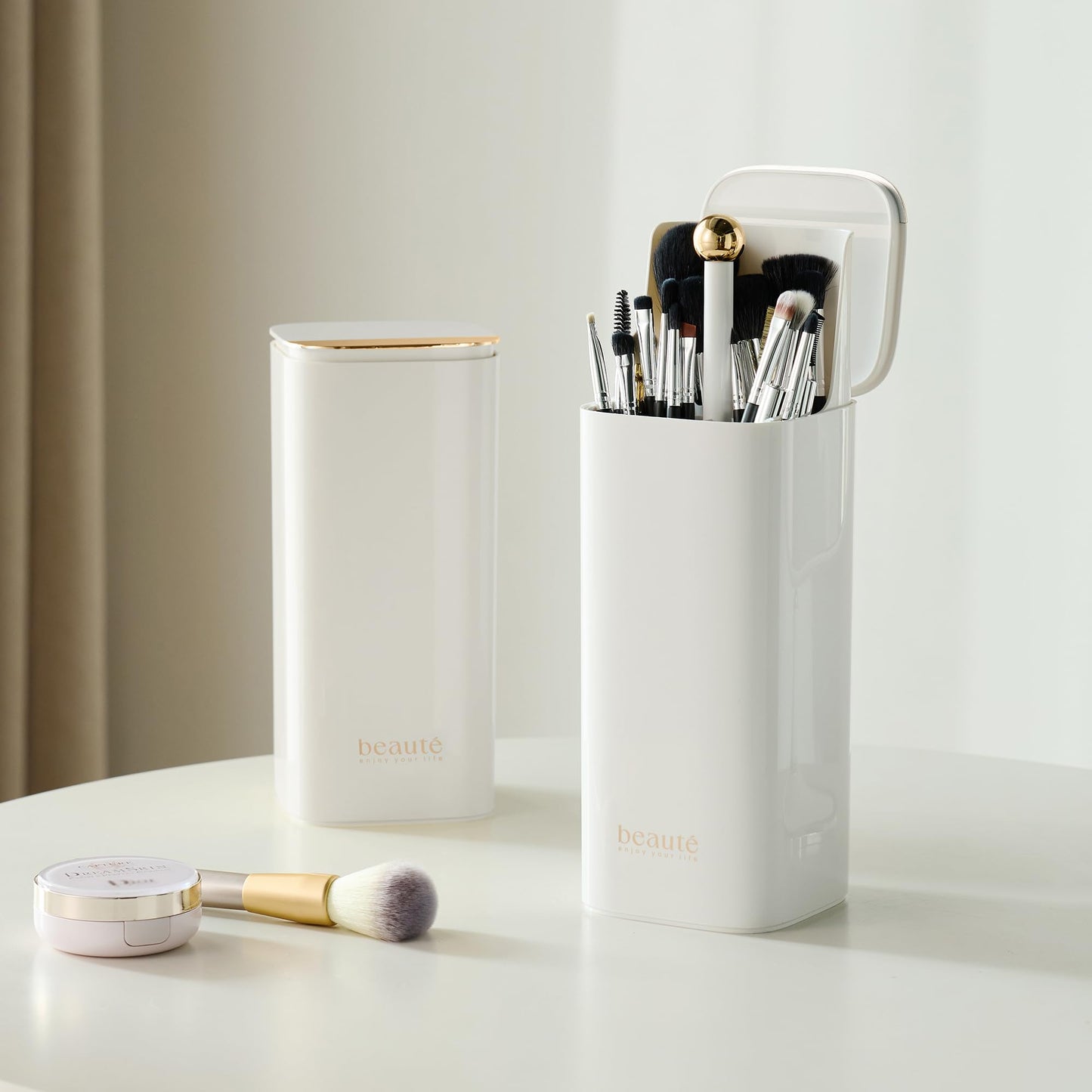 Makeup Brush Holder with Lid, Automatic Lifting Waterproof Dustproof Makeup Brushes Organizer for Vanity Desktop Bathroom Counte
