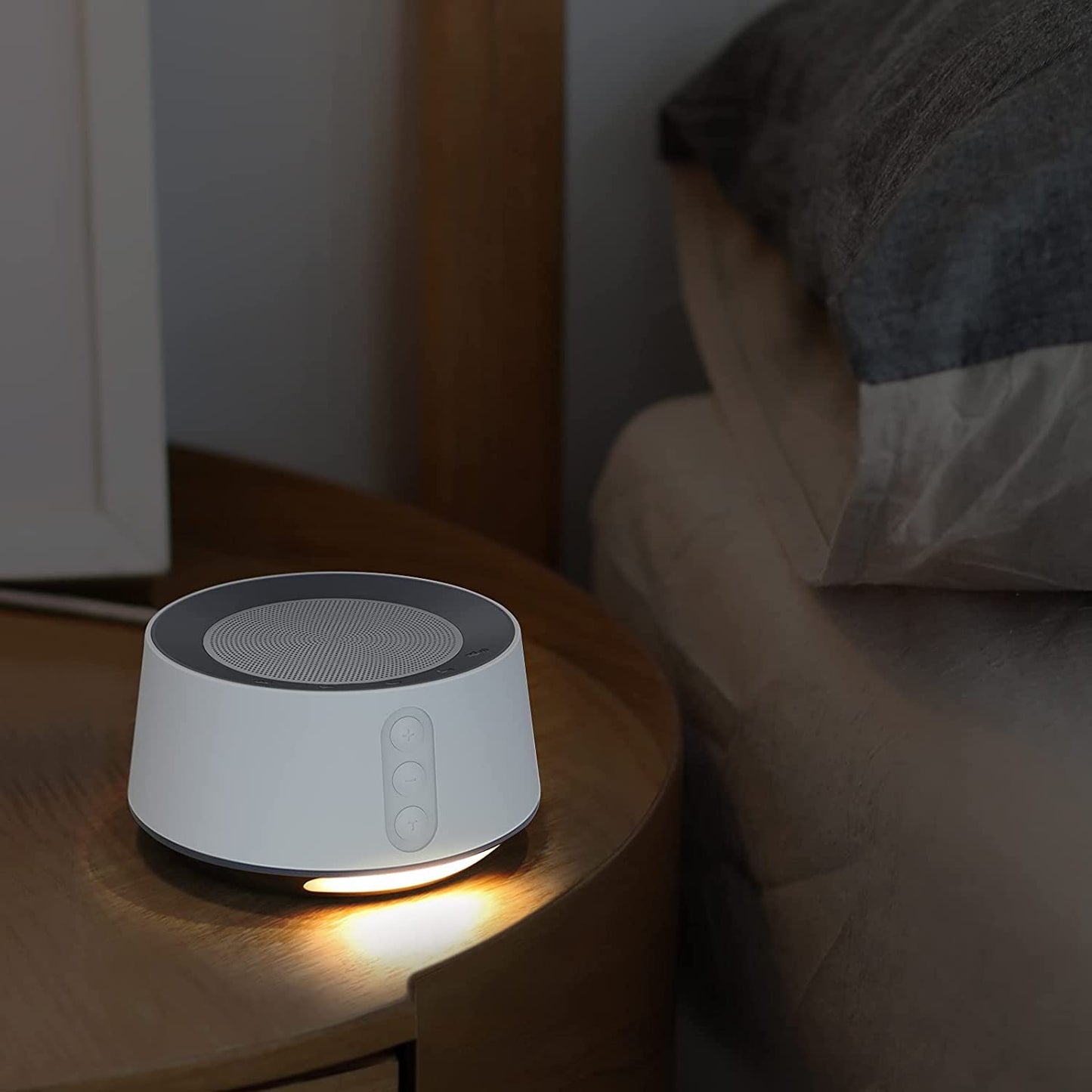 FITNIV White Noise Sound Machine, Adjustable Baby Night Light for Sleeping,14 High Fidelity Sleep Machine Soundtracks,Timer and Memory Feature (White with Power Adapter)