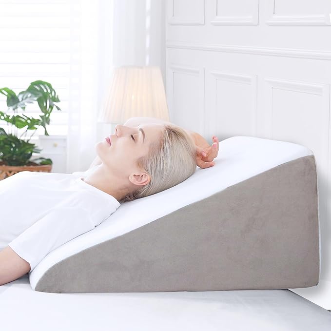 Sasttie Wedge Pillow for Sleep Apnea, 12 Inch Memory Foam Bed Wedge Pillow for Acid Reflux Relief, 30 Degree Triangle Incline Pillow Wedge for Sleeping with Removable Cover, Light Grey