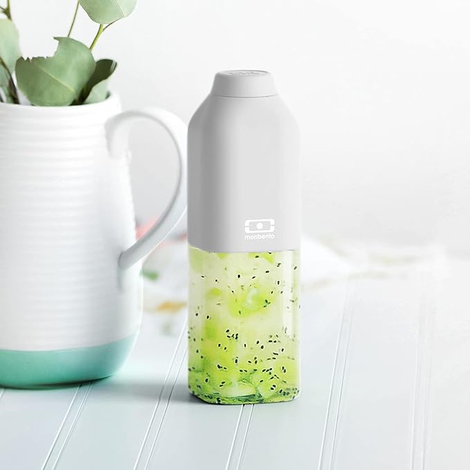 monbento - Water Bottle MB Positive M Coton 17 Oz - Leakproof Water Bottle Perfect for Work, Travel, Sport, or to Slip into a Handbag - BPA Free - Food Grade Safe - Grey