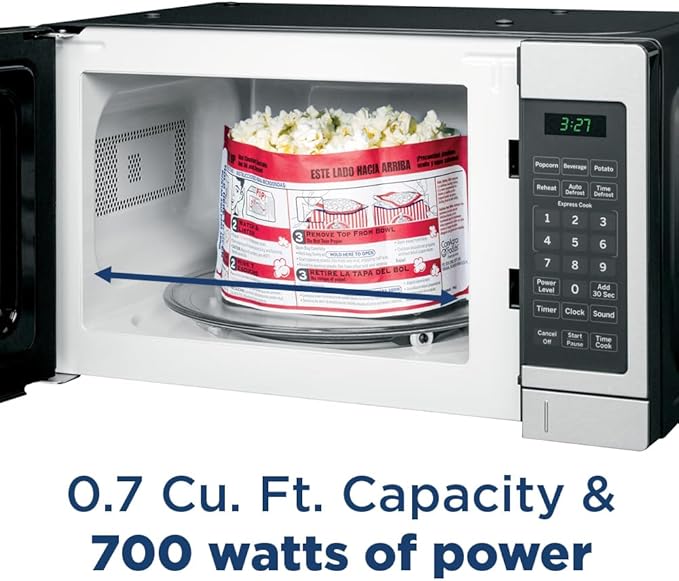 GE Countertop Microwave Oven, Compact 0.7 Cubic Ft., 700-watt Capacity, 6 Auto Cooking Settings, Child-Lock Technology, Kitchen Essentials for the Countertop, Dorm Room or Apartment, Black