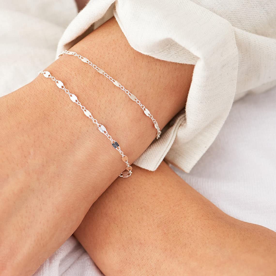 Tasiso Silver Plated Simple Lip Chain Bracelets Delicate Layered Link Bracelets for Women Dainty Layering Bracelet Hand Jewelry