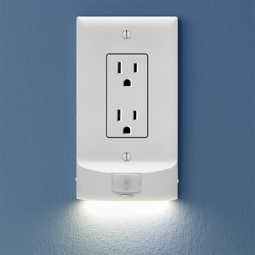 SnapPower MotionLight LED Night Lights - Auto On/Off Sensor, Bright/Dim/Off Options, D?or (3 Pack), White, Model PP MotionLight