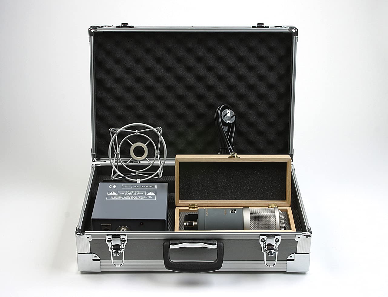 Se Electronics - Z5600A Ii Large Diaphragm Tube Condenser Mic With 9 Polar Patterns