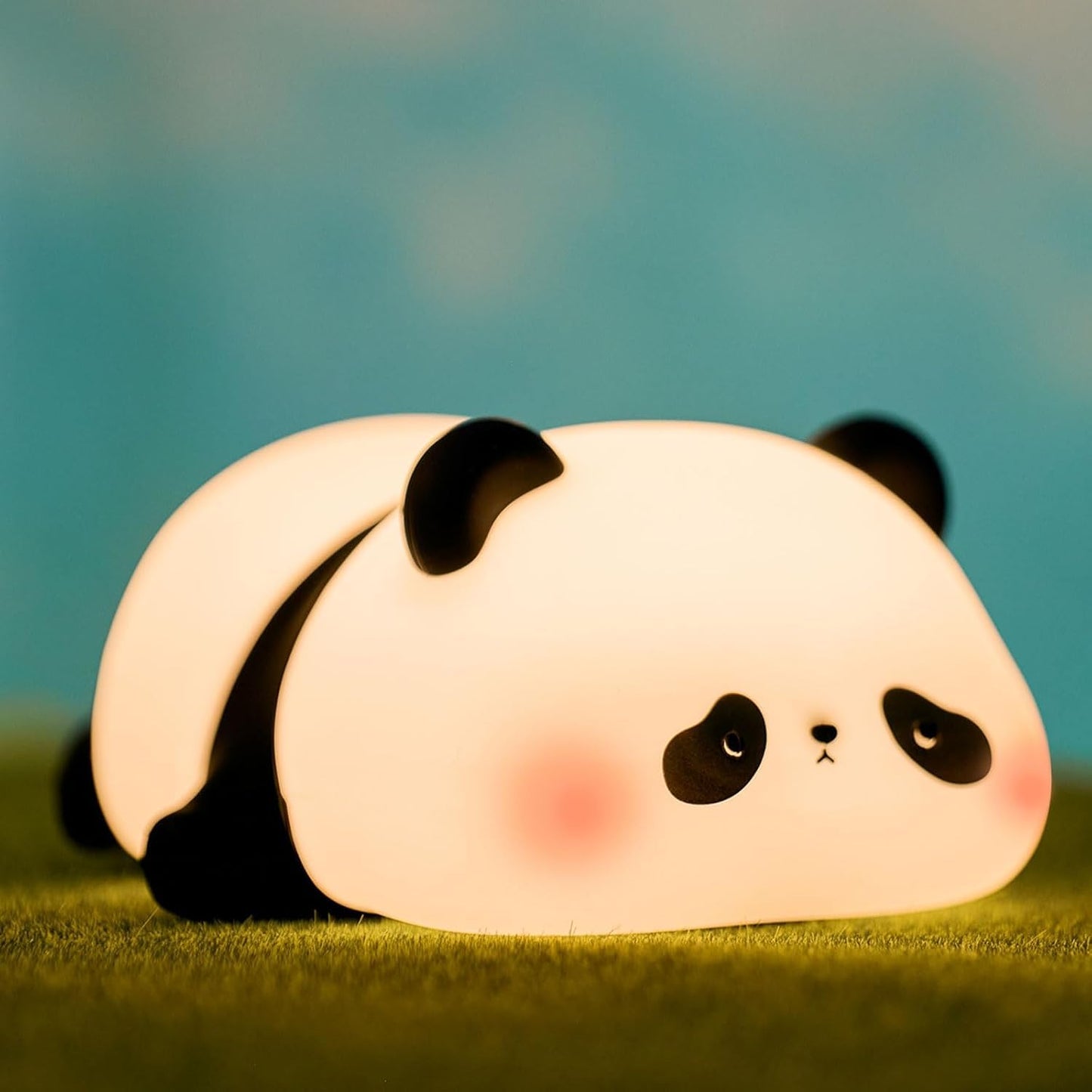 FAMIDUO Cute Panda Night Light for Kids, LED Panda Lamp, Food Grade Silicone Novelty Animal Night Lamp,Dimmable Nursery Squishy