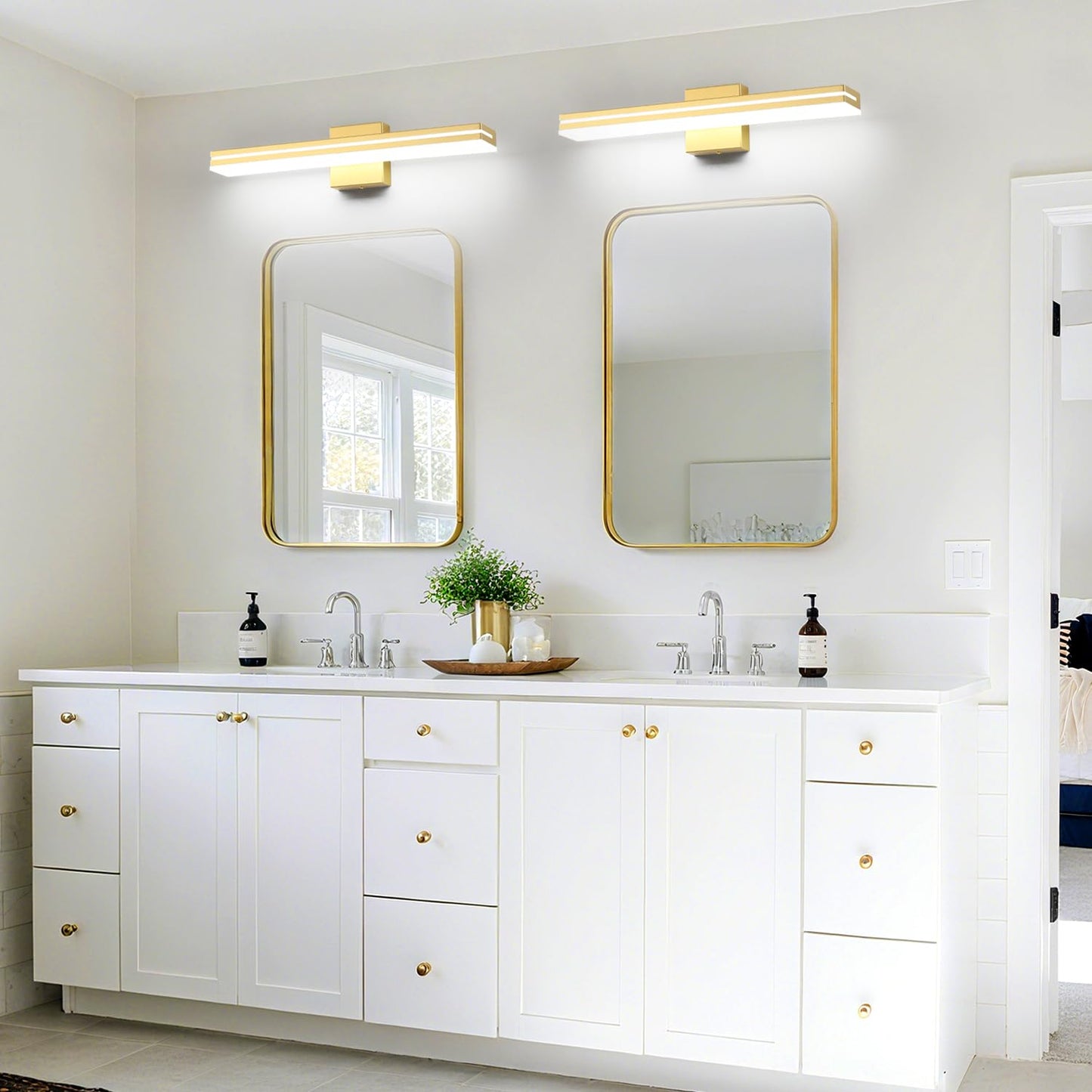 Sinerise 24-Inch Led Modern Bathroom Vanity Light Bar  Gold Modern Acrylic Bathroom Wall Lighting Fixtures Over Mirror (Cool White 6000K)