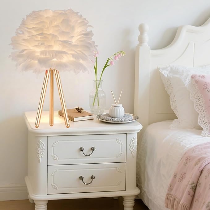 ZYLEIESENBAO White Feather Lamp Furry Table Lamp H16'' Modern Princess Feather Desk Lamp Tripod Fluffy Bedside Nightstand Light for Bedroom Wedding Atmosphere Girl Gift Living Room Retaurant Entryway
