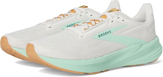Brooks Womens Revel 8