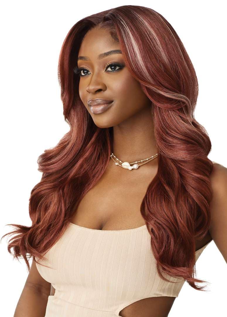 Outre Lace Front Wig - Melted Hairline - Elara (SOFT BLONDE)