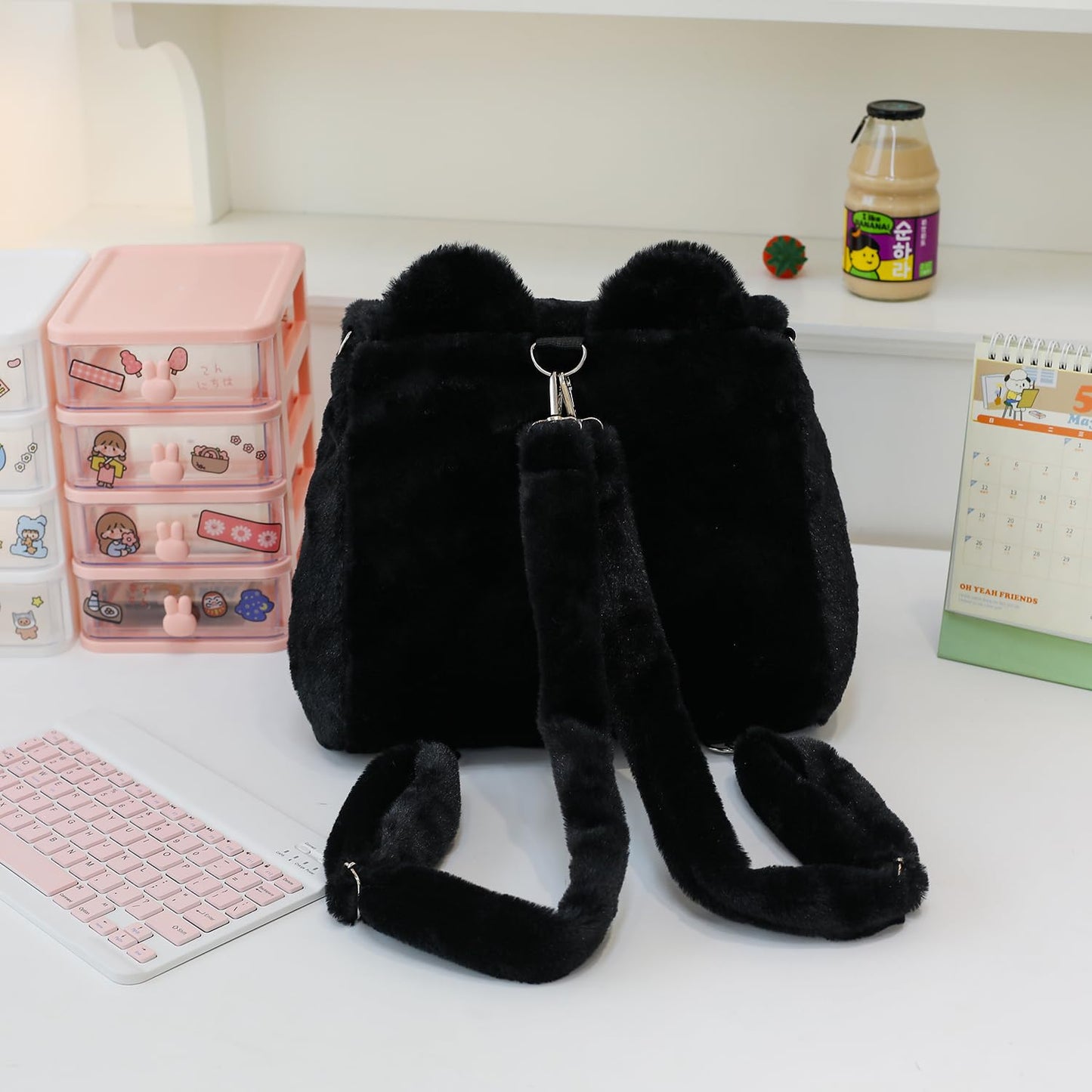 Ueeksry Cute Plush Black Cat Backpack, Plush Cat Bag, Stuffed Animal Backpack, Shoulder Bag Crossbody Bag, Cute Cartoon Bag for Girls Women