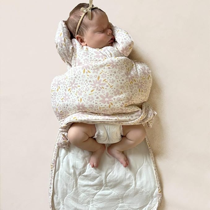 GUNAMUNA Swaddle Wrap for Newborns – Arms In or Out, Easy Diaper Changes with WONDERZiP, Soft Sleep Sack, 2.5 TOG