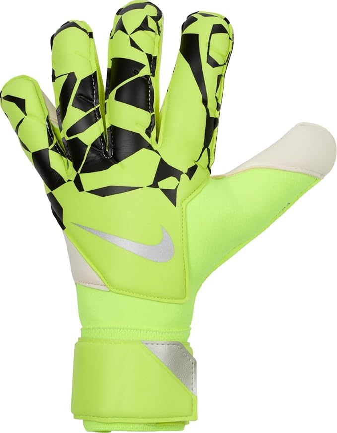 Grip3 Gloves by Nike
