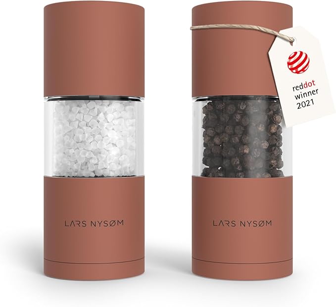 LARS NYSØM Salt and Pepper Grinder Set, Manual Salt and Pepper Mills with Adjustable Ceramic Grinder, Design Spice Shaker Set (Brick Red)