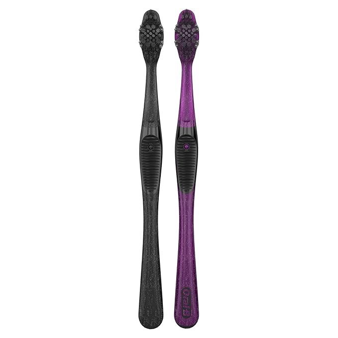 Oral-B 3D White Charcoal toothbrush, 2 count SOFT manual tootbrush pack, Whitens teeth, removes plaque and stains, tongue scraper tooth brush