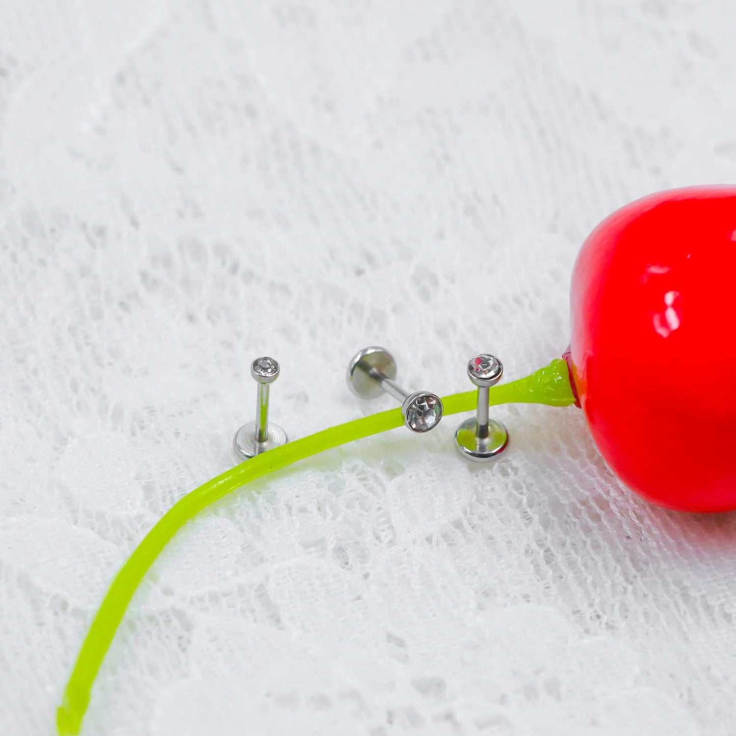 FLOGWE Implant Grade Titanium Lip Stud Rings 20G 6mm Barbell Threadless Push-in Flat Back Nose Stud Ring Earring Stud CZ 2mm 2.5