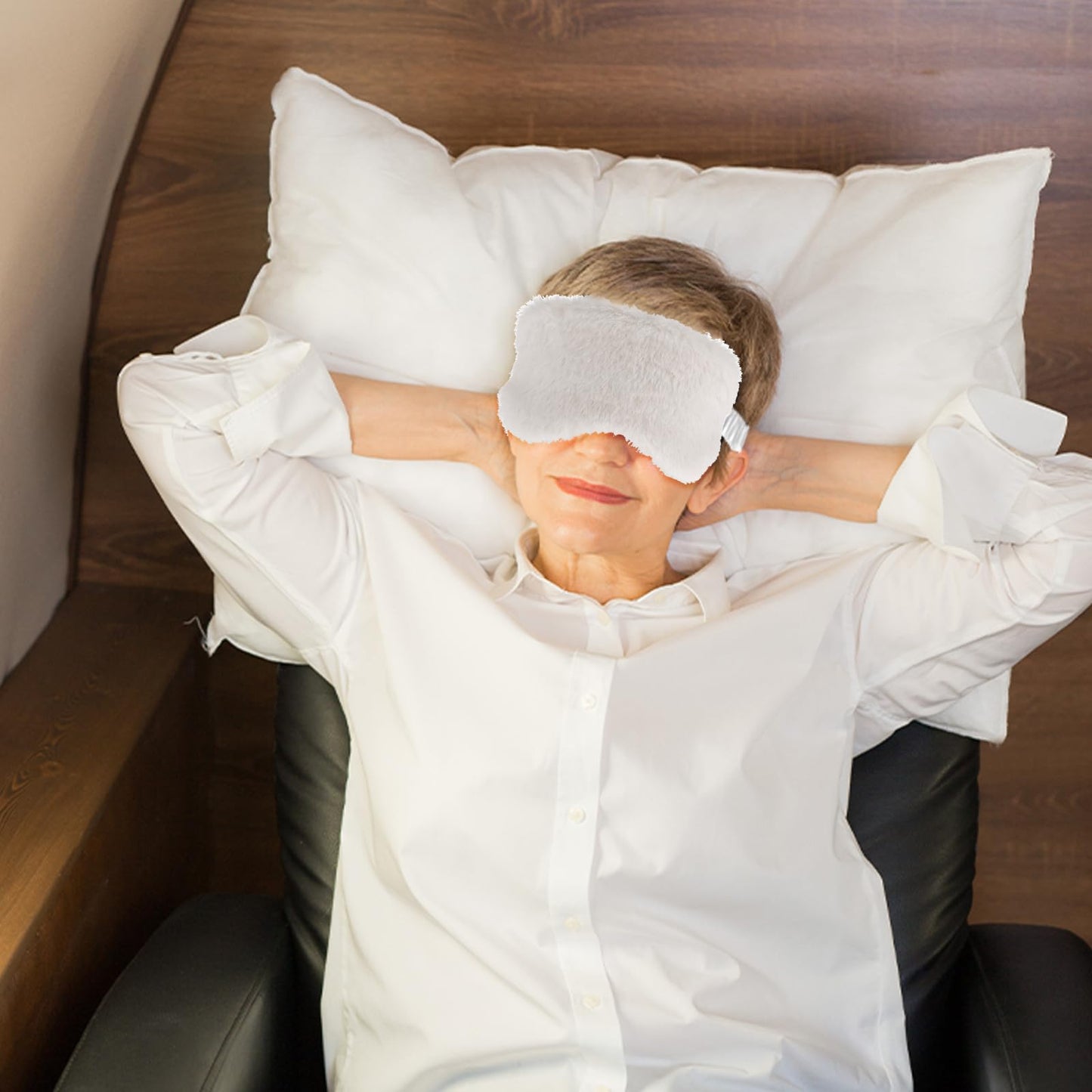 2 Pcs Plush Sleep Eye Mask Cute Soft Sleeping Blindfold Adjustable Furry Nap Eye Cover Night Comfortable Faux Fur Eyeshade for Plane Game Winter Men Women Gift(White, Black)