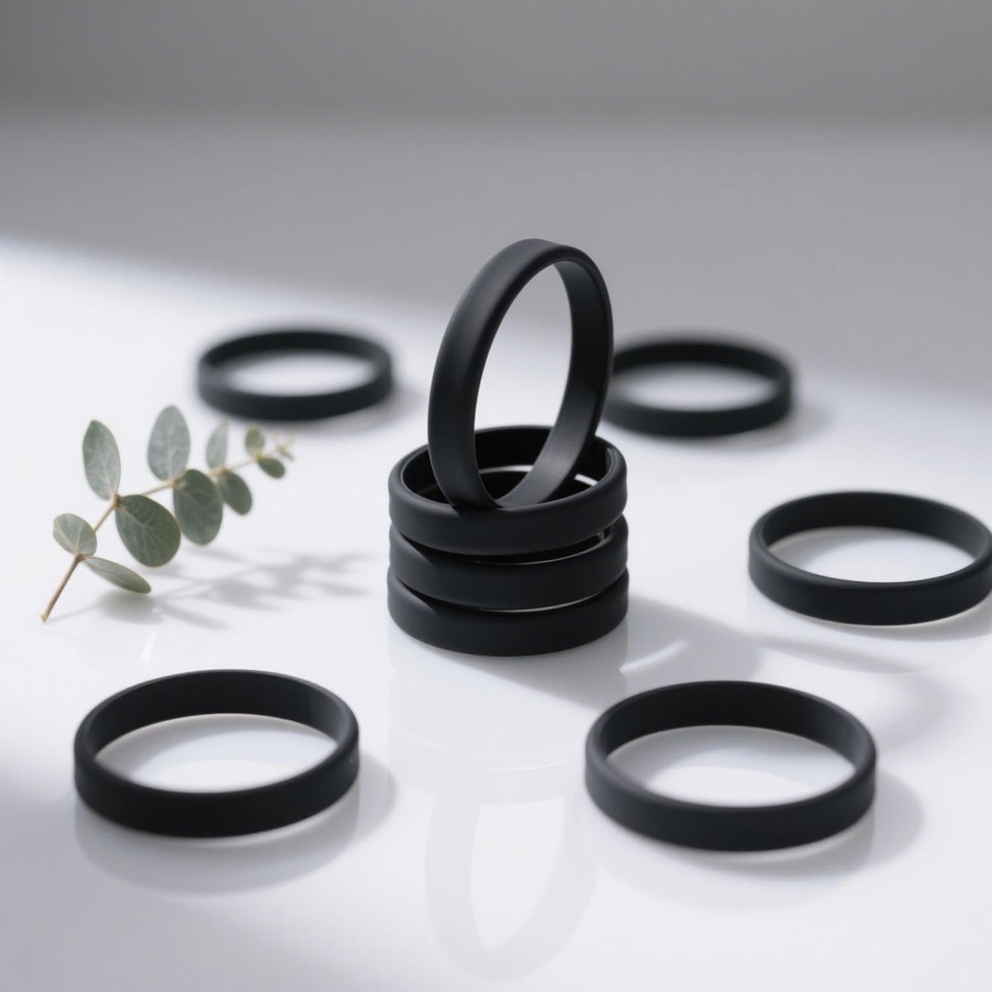Lesnala 24Pcs Black color blank silicone bracelet Solid color rubber wristbands Stretch wristbands for events Men Women Teen Gam