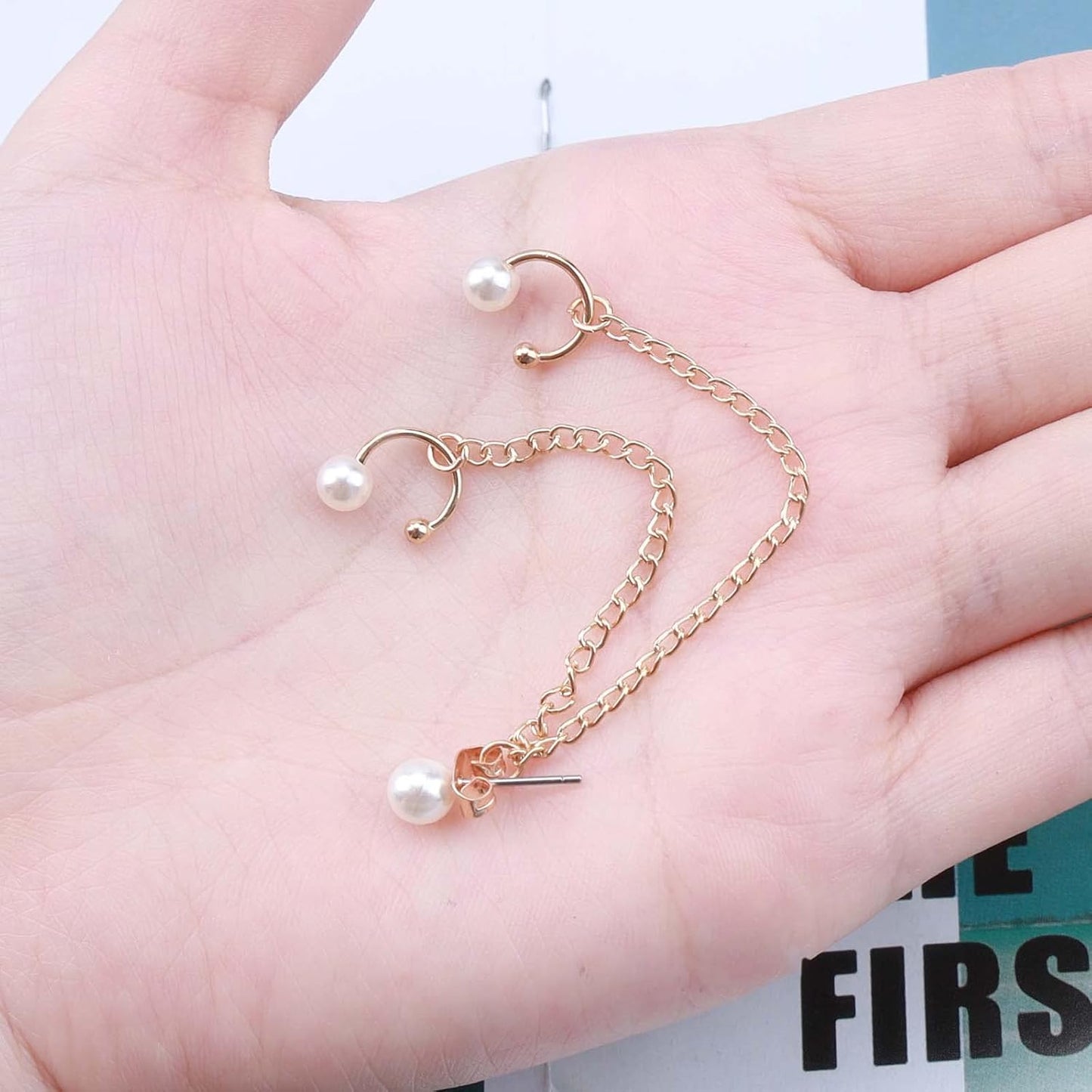 Vintage Pearl Cuff Chain Earrings Gold Chain Ear Cuffs Dangle Chain Cartilage Earrings Pearl Studs Earrings Cartilage Helix Earrings Helix to Lobe chain earrings Jewelry for Women and Girls (Gold A)