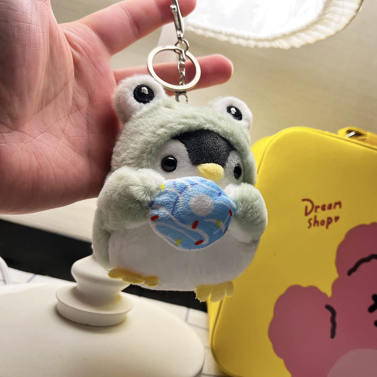Vitaniya Frog Keychain,Plush Keychains Kawaii Keychain Small Stuffed Animals,Frog Penguin,Back to School Cute Keychains for Backpacks,Kawaii Animals.