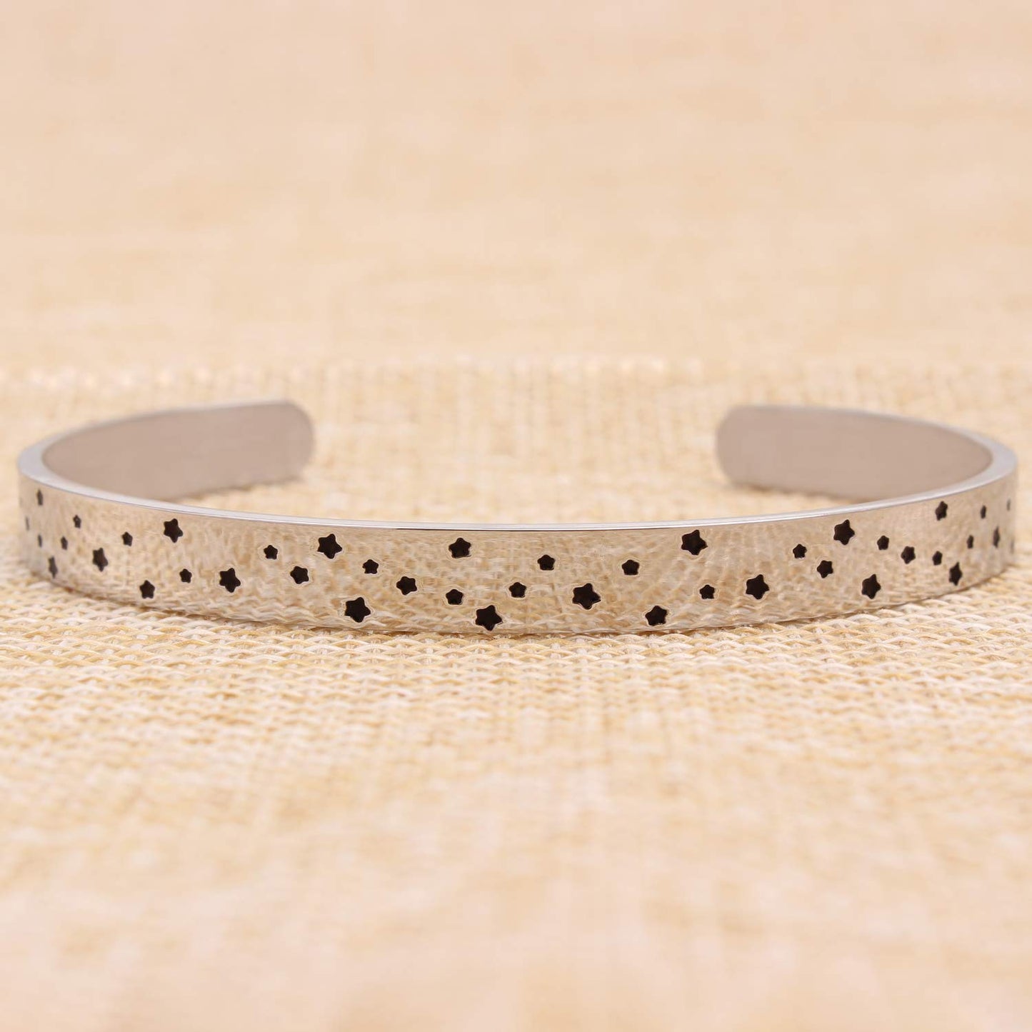 Btysun Friendship Bracelets Friend Bracelets Gifts for Women Inspirational Cuff Bracelets Birthday Gifts for Friend Female Mantr