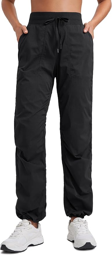 CRZ YOGA Lightweight Straight Leg Workout Pants for Women 28"/30"/32" - Ruched Casual Work Athletic Joggers with Pockets