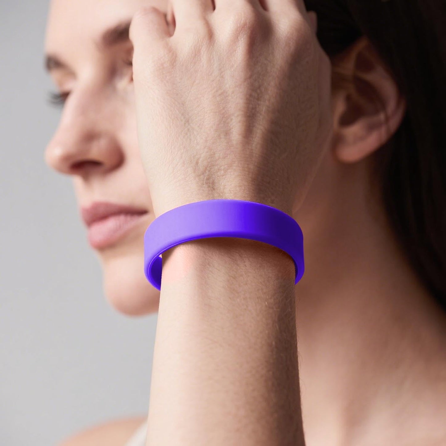 Lesnala 24Pcs Purple color blank silicone bracelet Solid color rubber wristbands Stretch wristbands for events Men Women Teen Ga
