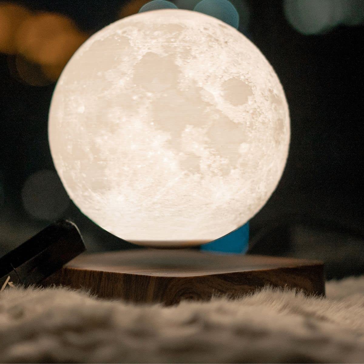 MOOCCI Levitating Moon Lamp, Floating Moon Lamp Magnetic Levitation Moon Light Gifts for Girls, Boys, Children and Teenagers