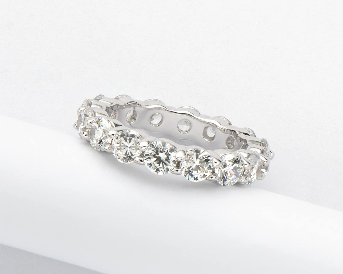 AINUOSHI 925 Sterling Silver Eternity Ring 4mm Round/Cushion Cut Cubic Zirconia Jewellery CZ Fashion Eternity Engagement Wedding
