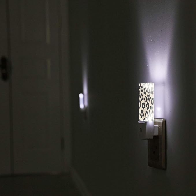 Led Night Light, Groovy Flowers Decorative Plug in Nightlights,with Smart Auto Dusk to Dawn Night Light for Bedroom, Kitchen, Nursery, Bathroom