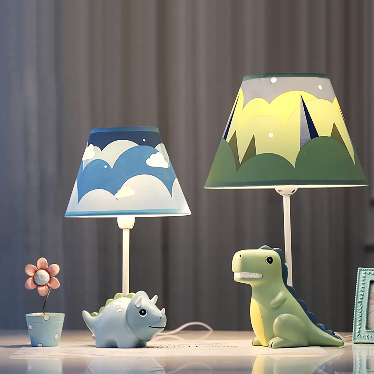 HERBESTBAY Kids Table Lamp, Dinosaur Design, 13 Inch, Metal, Green Tyrannosaurus, Model HERBAY6002, Includes LED Bulb