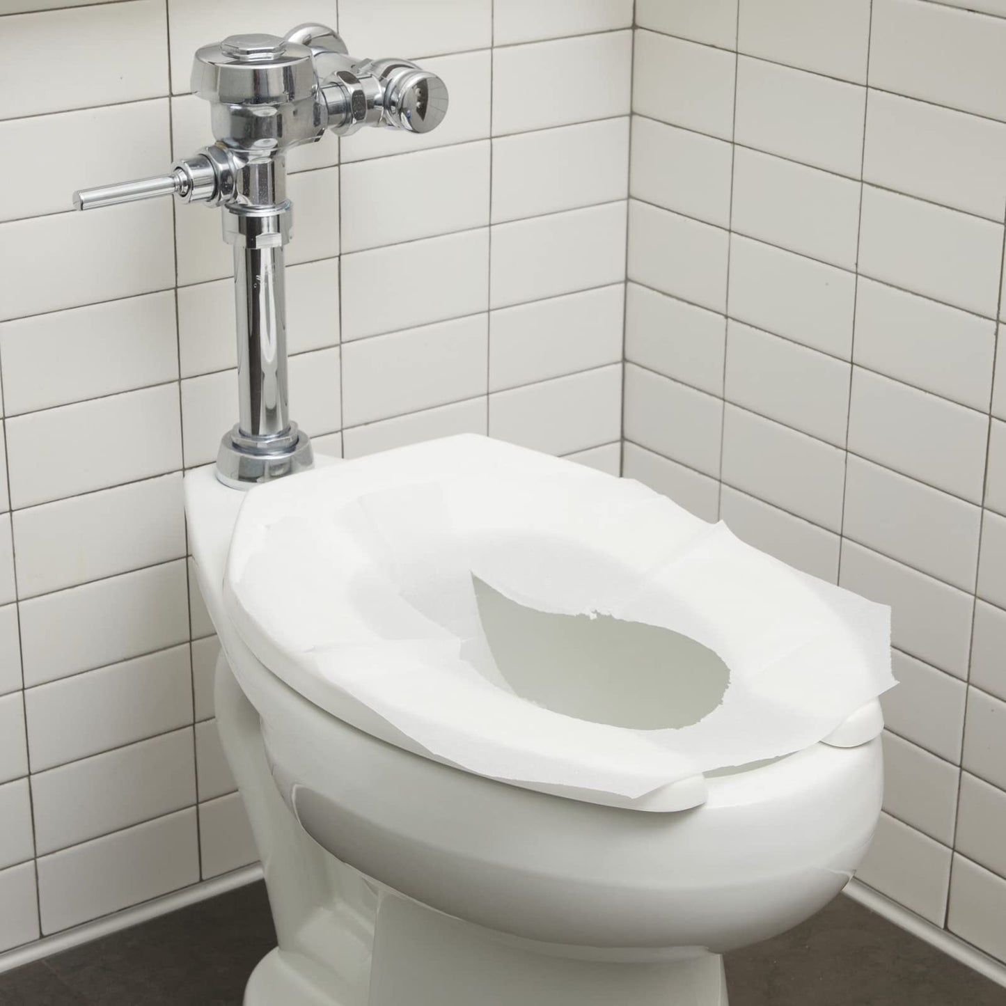 Juvale Toilet Seat Covers - 14 x 16 in, White, 1000 Pcs, 4 Packs of 250 - Disposable Flushable Paper Toilet Liners & Seat Covers for Bathroom & Travel