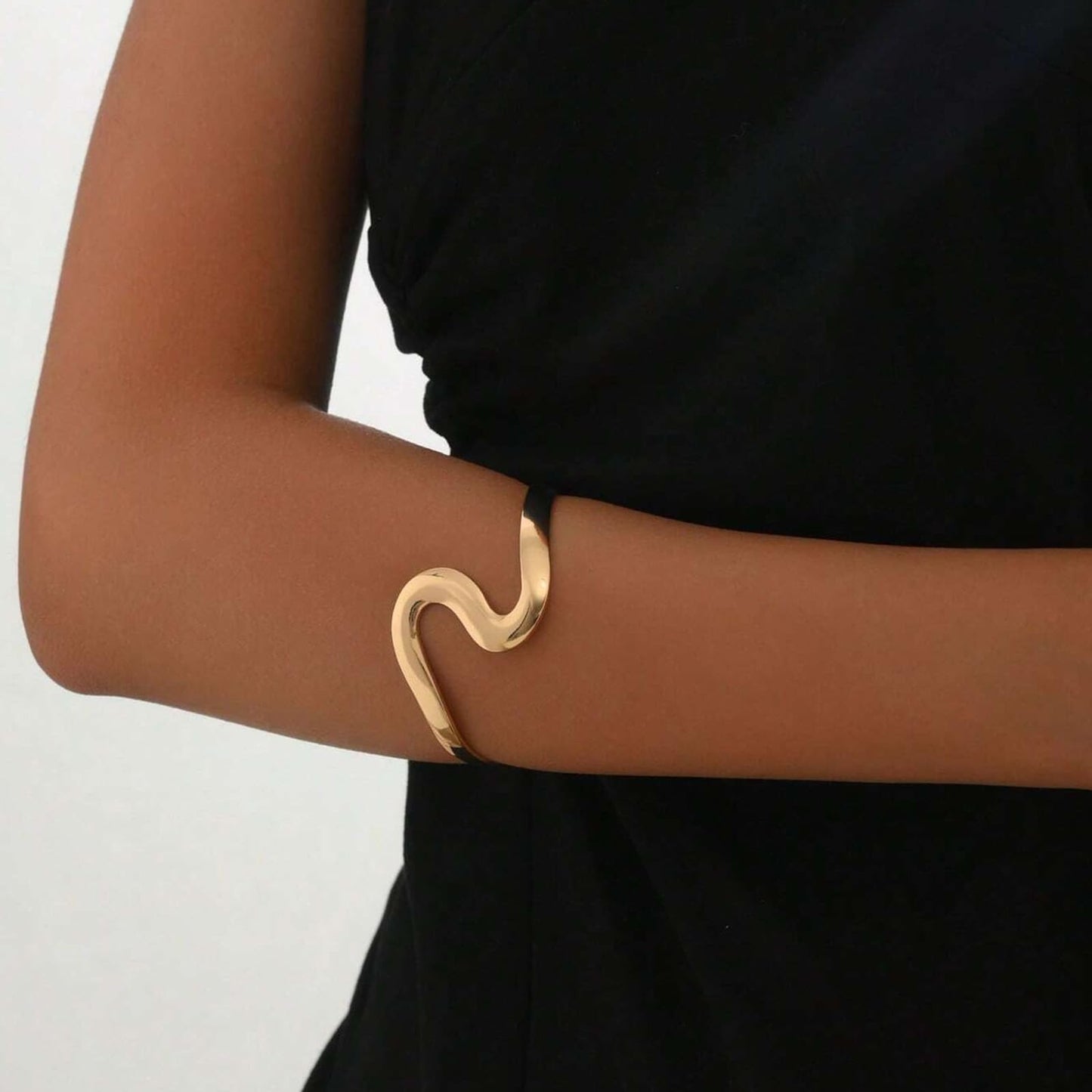 Arm Cuff Gold Upper Arm Jewelry for Women Chunky Cuff Bangle Bracelets Armband Jewelry Greek Goddess Halloween Costume Accessori