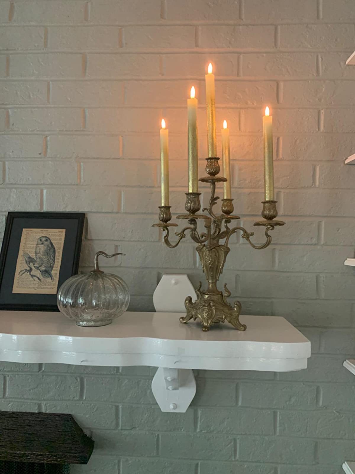 Wondise Gold Flameless Taper Candles with Timer & Remote, 9 Inch Battery Operated LED Flickering Window Candle for Christmas Thanksgiving Decorations, Set of 6