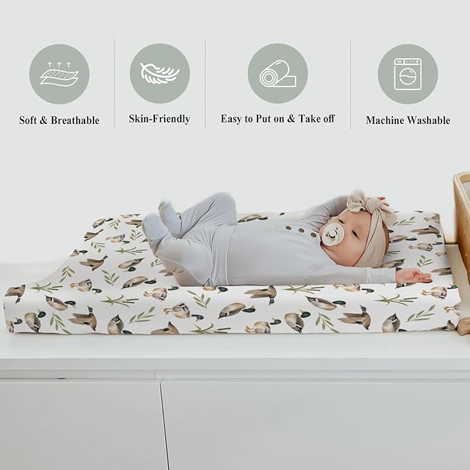 Mallard Duck Hunting Changing Pad Covers for Baby Girl Boy Wild Ducks Leaves Fitted Change Table Cover Mats Hunting Animals Soft Diaper Changing Table Sheets 32''×16''