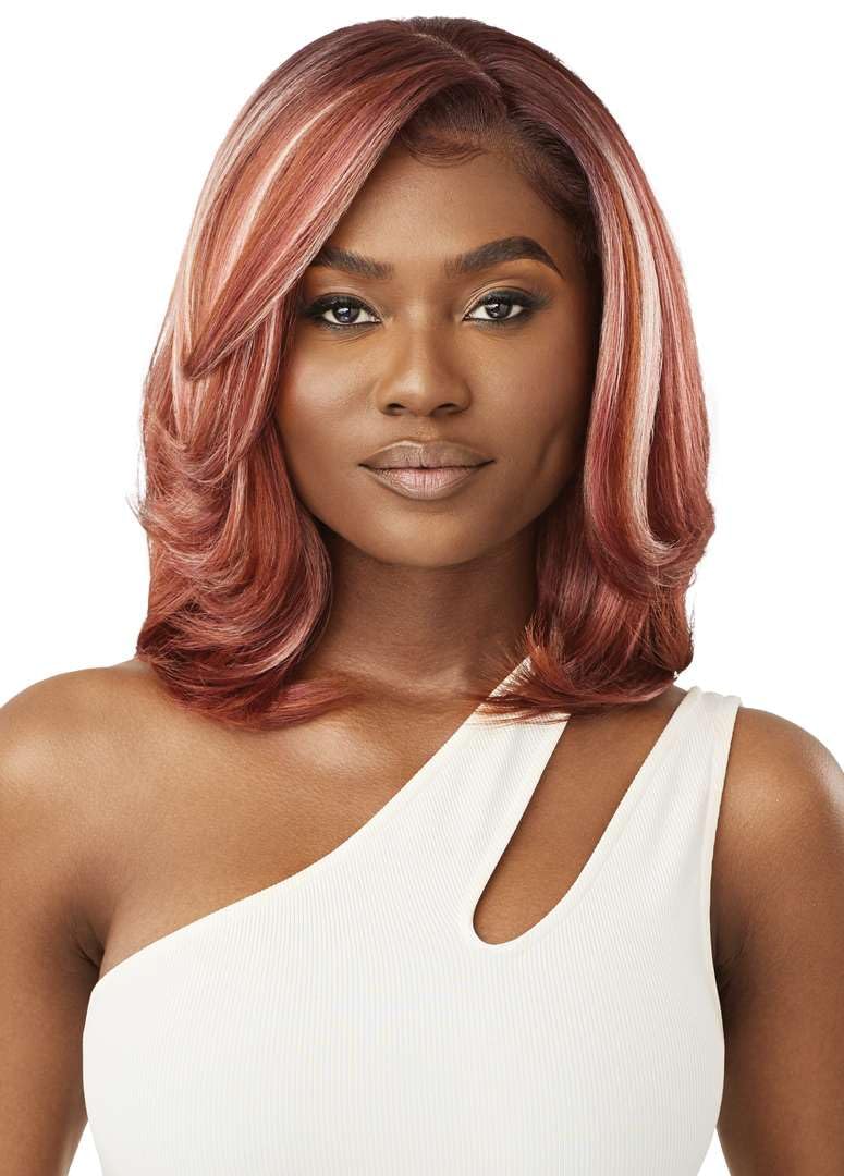 Outre Lace Front Wig - Perfect Hair Line 13X4 - Milani (HAVANA BROWN)