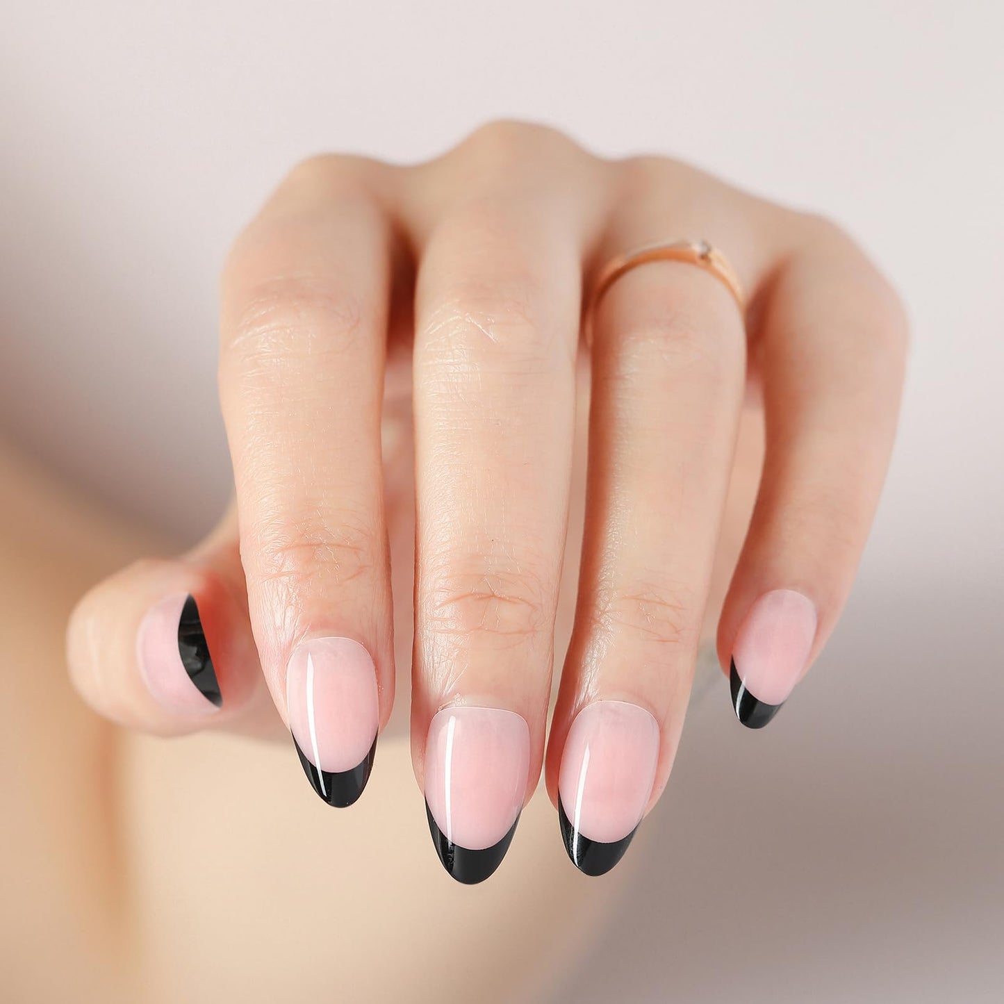 MRSCOL Press on Nails-Black French,32 Pcs French Tip Press on Nails Almond,Press On Nails Short Reusable 16 Sizes - 32 Nail Kit