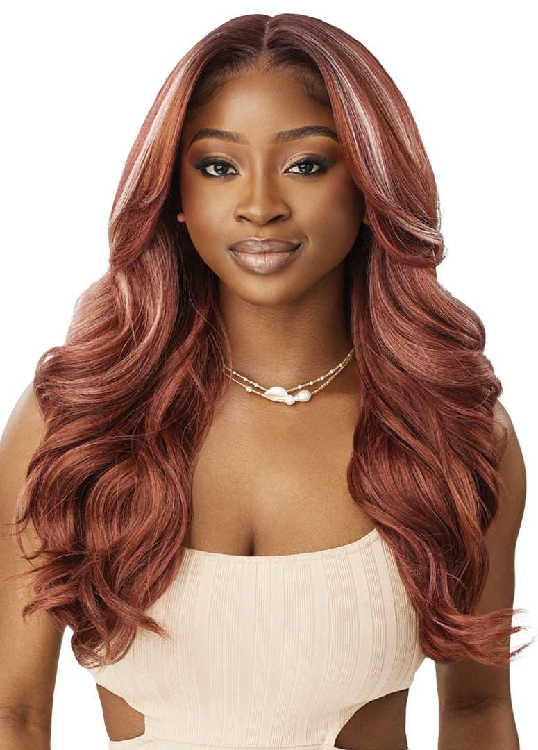 Outre Lace Front Wig - Melted Hairline - Elara (SOFT BLONDE)