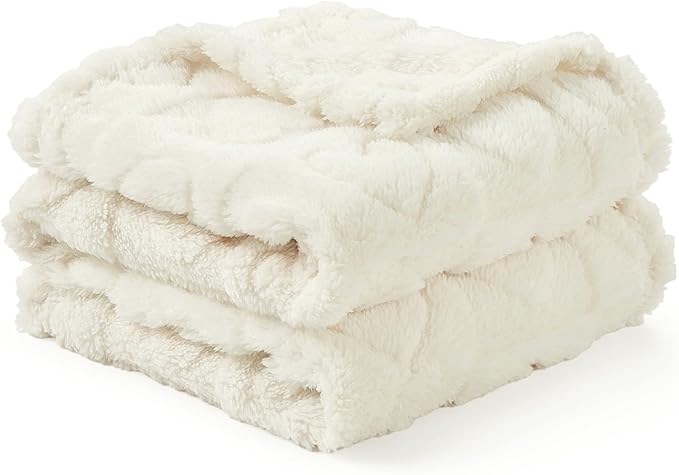 CREVENT 30"X40" Cozy Soft Warm Sherpa Baby Blanket for Girls Boys, Newborn Essentials for Infant, Baby Shower Receiving Gift - White Heart 75X100cm