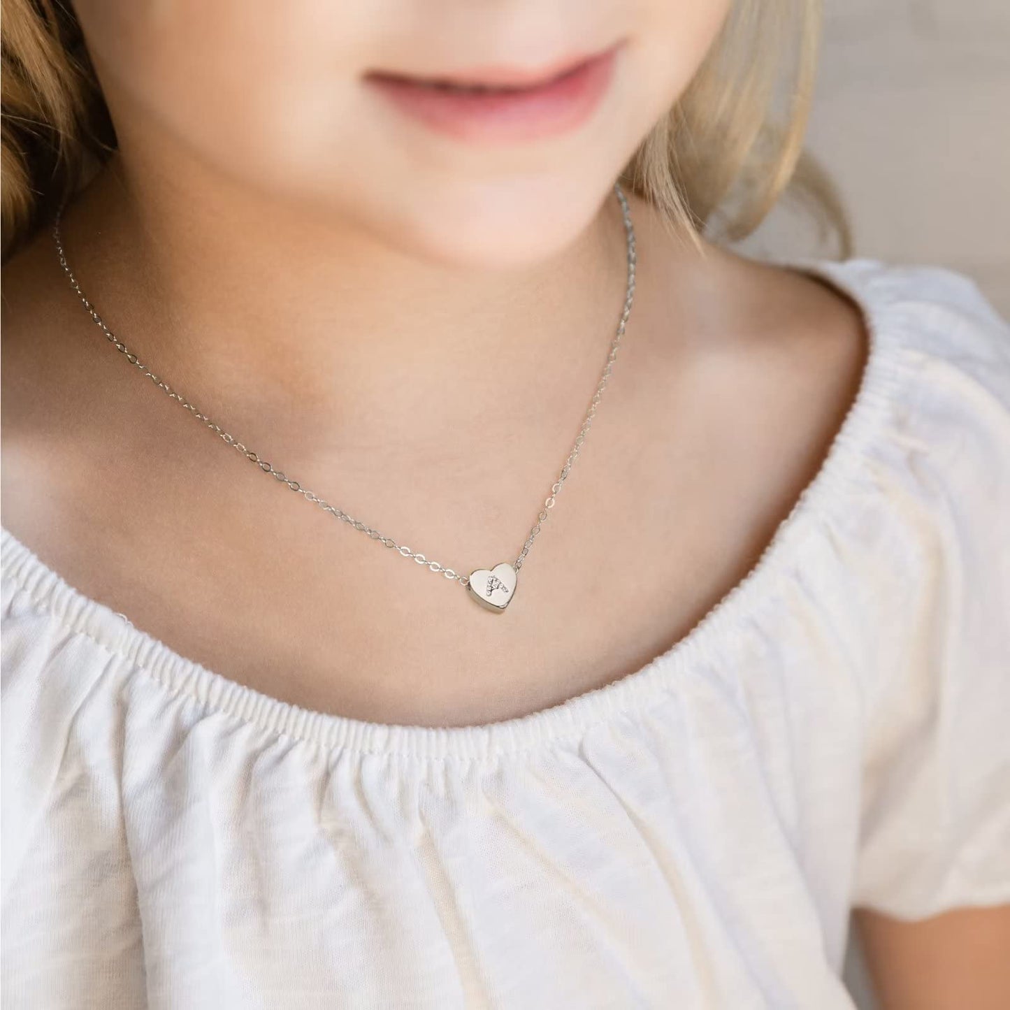 M MOOHAM Initial Necklace for Women, Silver Letter Z Initial Heart Necklace for Women