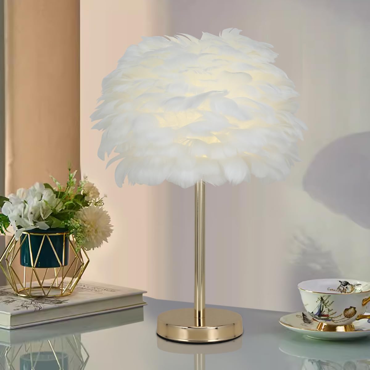 ZYLEIESENBAO Chic White Feather Lamp Creative Feather Bedside Lamp Cute Furry Nightstand Light Gold Stand Fluffy Table Lamp Atmo
