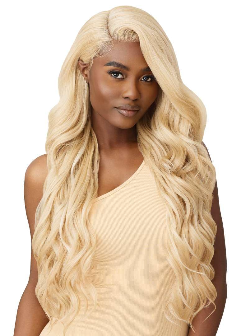 Outre Lace Front Wig - Perfect Hair Line 13X6 - Arnell (DR2/HAZELNUT BROWN)