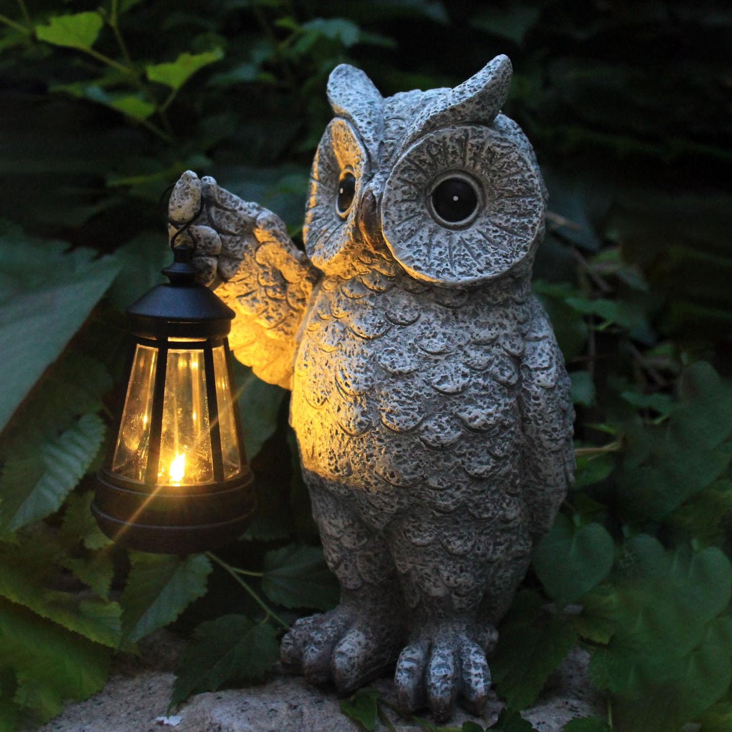 GUANFU Garden Statues, owl Outdoor Figurines Decorated with Solar Lights, Unique Christmas Birthday Gifts for Moms, Grandmas, Wo