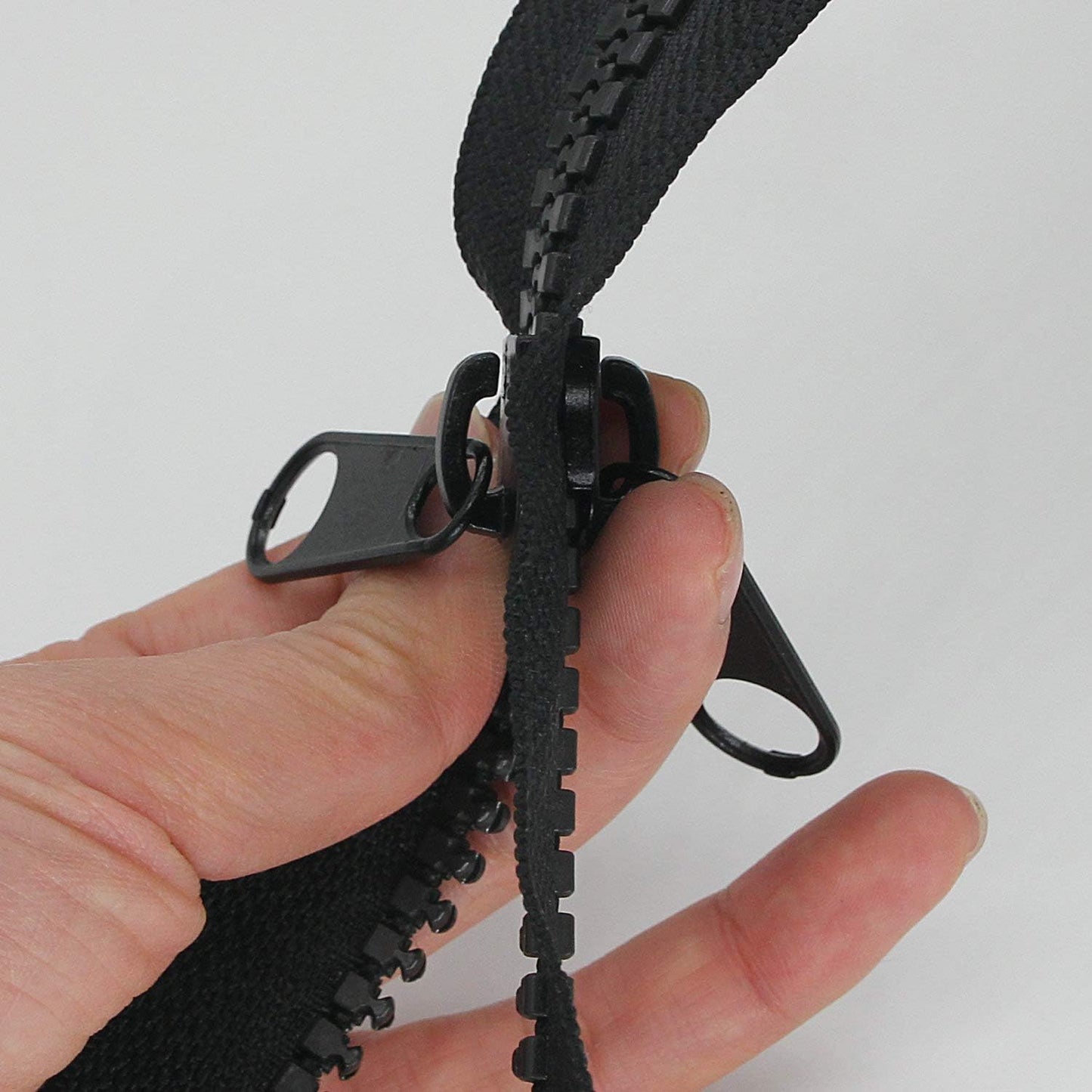Leekayer 2PCS #10 30 Inch Heavy Duty Zippers for Sewing Separating Large Plastic Zippers Black Tape with Double Pull Tab Slider, Sleeping Bag, Boat, Canvas, Cover, Trampoline, Dog Bed,Tent (30" 2pcs)