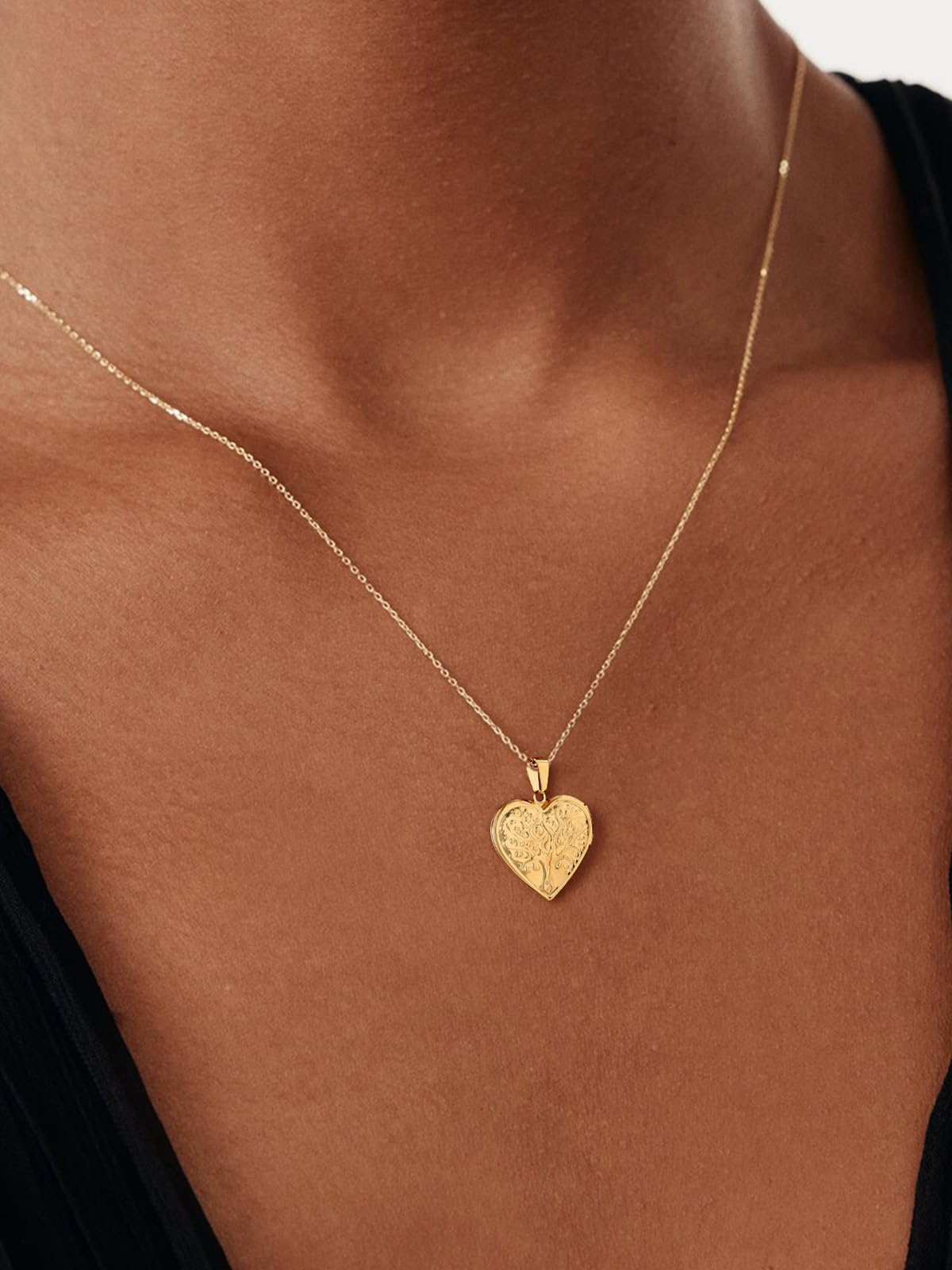 U7 14K Real Gold Plated Family Tree Heart Shape Photo Locket Necklace, Christmas with Decent Box