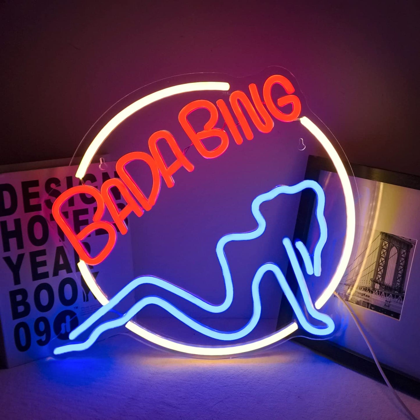 Wanxing Neon Sign ·Red LED Wall Light with Retro Phone Design ·7.8x16.5 inches ·Scary Movie D?or for Halloween Party
