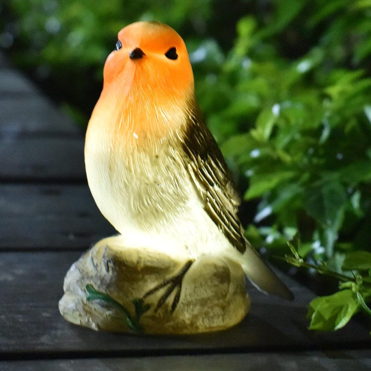 Solar Garden Outdoor Statues Bird Lights, Cute Birds Garden Decor for Outside, Christmas Birthday Gifts Stocking Stuffers Housewarming Gifts Yard Decoration for Women, Mother and Grandma