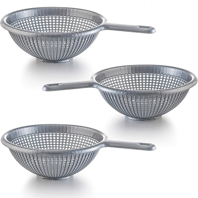 YBM Home 8.5 Inch Plastic Strainer Colander with Long Handle – Made of Food Safe BPA-Free Plastic - Use for Pasta, Noodles, Spaghetti, Vegetables and More 31-1129-gray-3 (3, Gray)