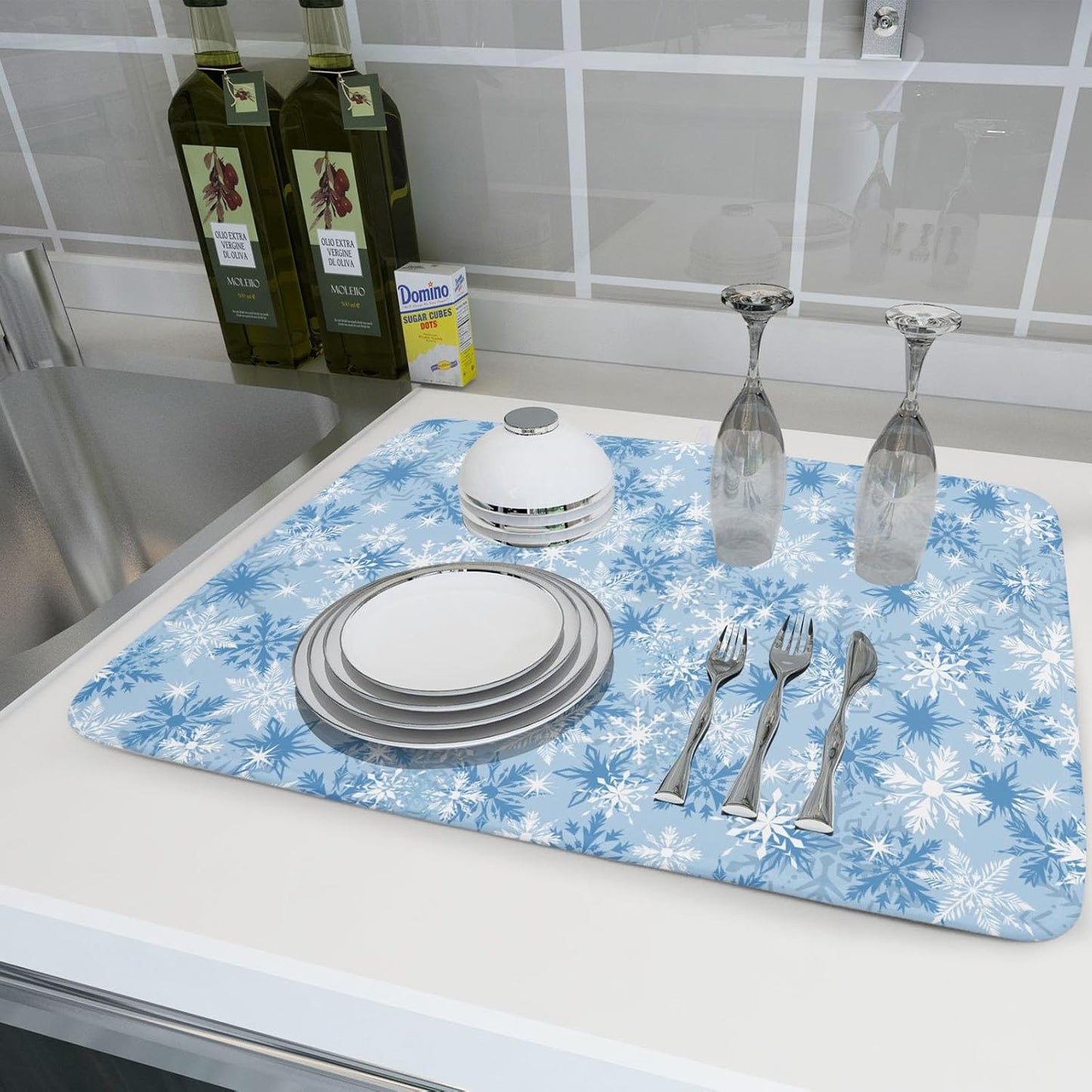 Winter Snowflake Dish Drying Mat for Kitchen Counter Blue White Christmas Snowflake Drying Mat 18x24 Inch Xmas Holiday Absorbent Dish Drainer Mat Christmas Kitchen Accessories