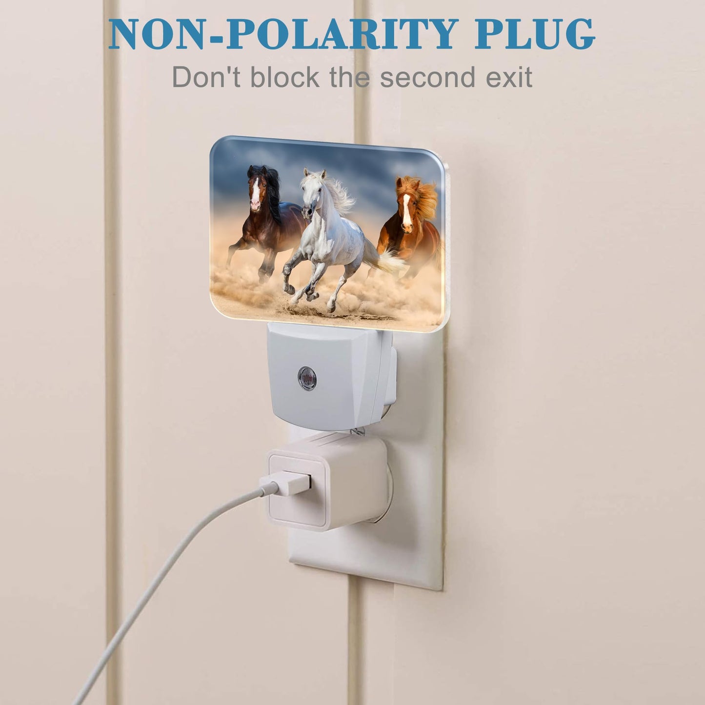 Uiaoiais Horse Night Light Plug-in with Dusk to Dawn Sensor, Plastic, Horse Running in Desert, Model Uia-CHANG-NEWA13