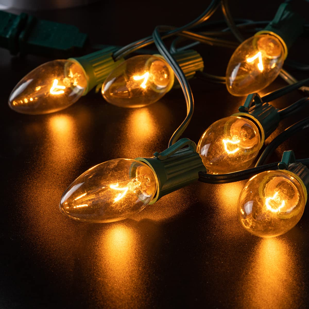 Joiedomi 25-Pack C9 Light Bulb - Replacement Light Bulbs For Christmas String Light Outdoor  Indoor  Lawn  Tree  Panel Decor  E17 Candelabra Base  Longer Life 120V 7W